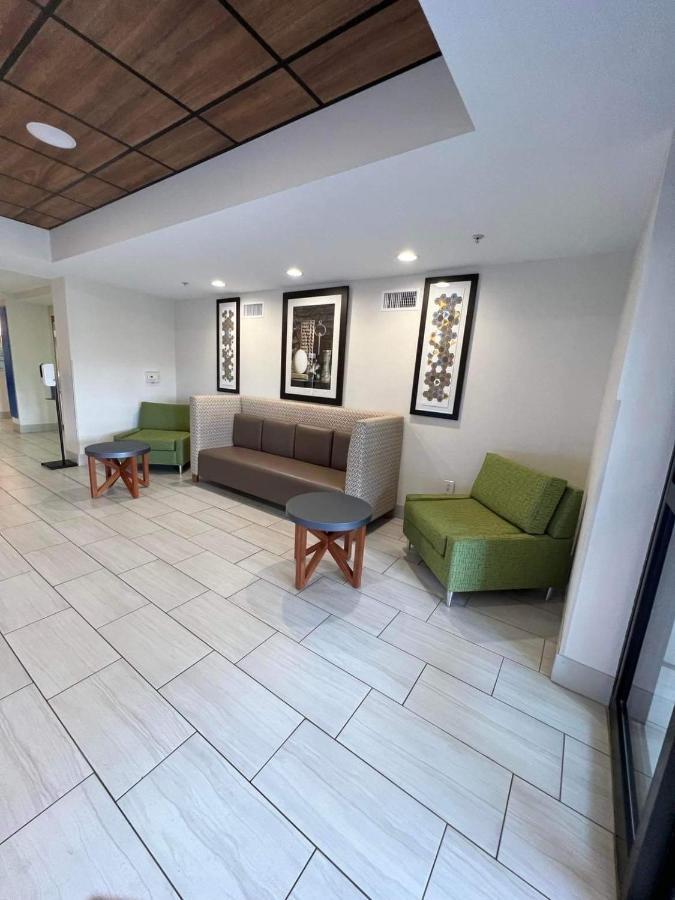 Holiday Inn Express & Suites Ozona By Ihg Buitenkant foto