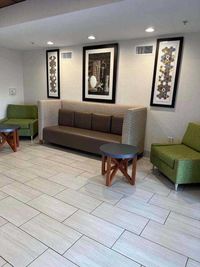 Holiday Inn Express & Suites Ozona By Ihg Buitenkant foto