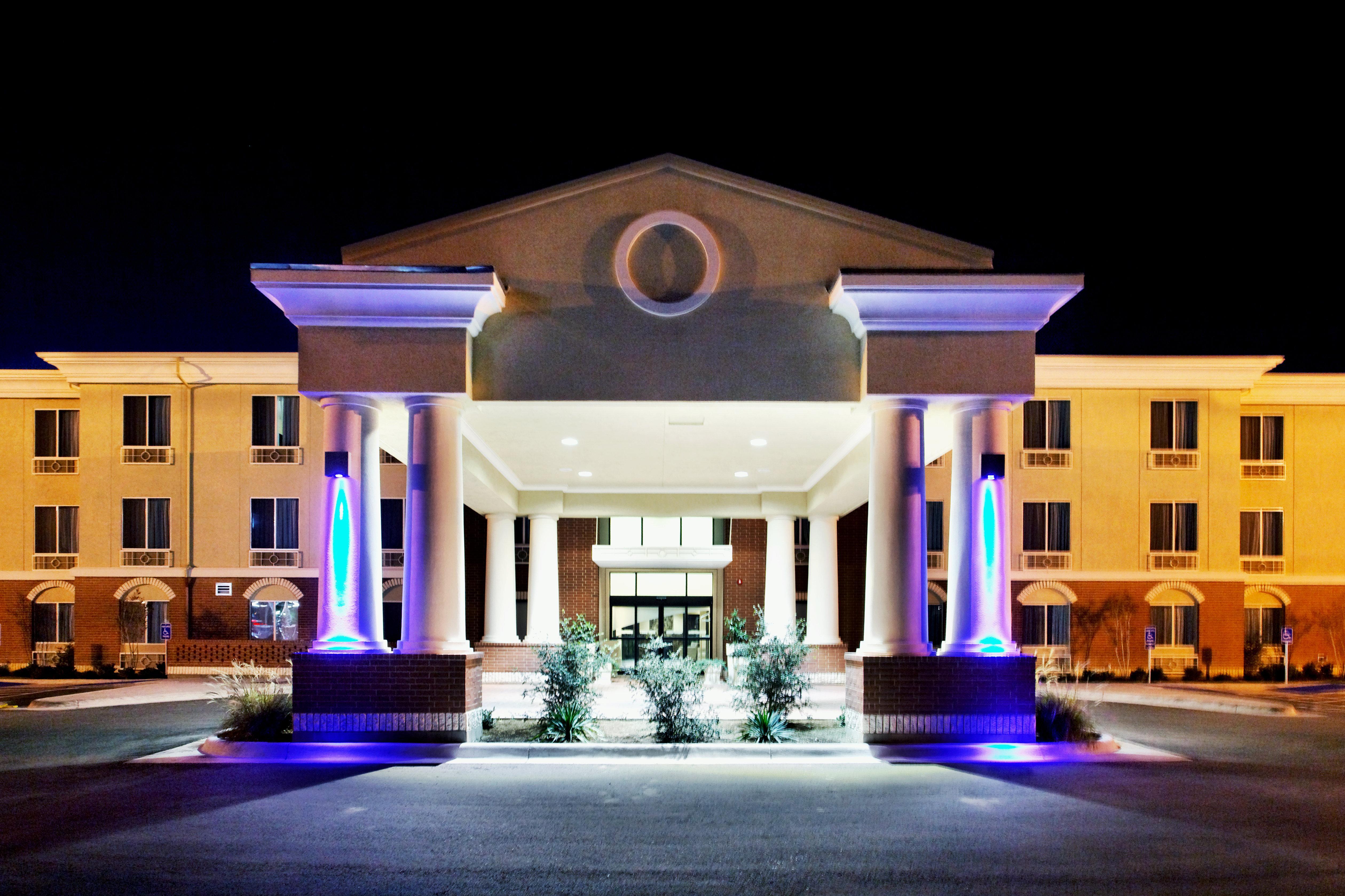 Holiday Inn Express & Suites Ozona By Ihg Buitenkant foto
